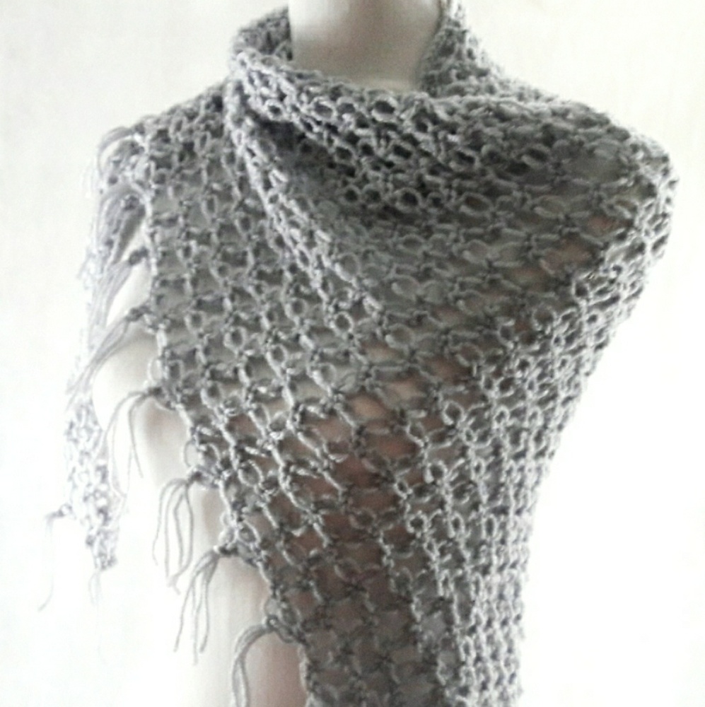 ❎  SOLD  Shawl, Shrug, Hand crafted, Crochet,Wrap - Picture 3 of 3